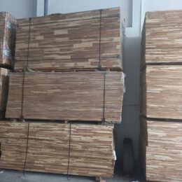 Công ty gỗ ghép Quỳnh Phát